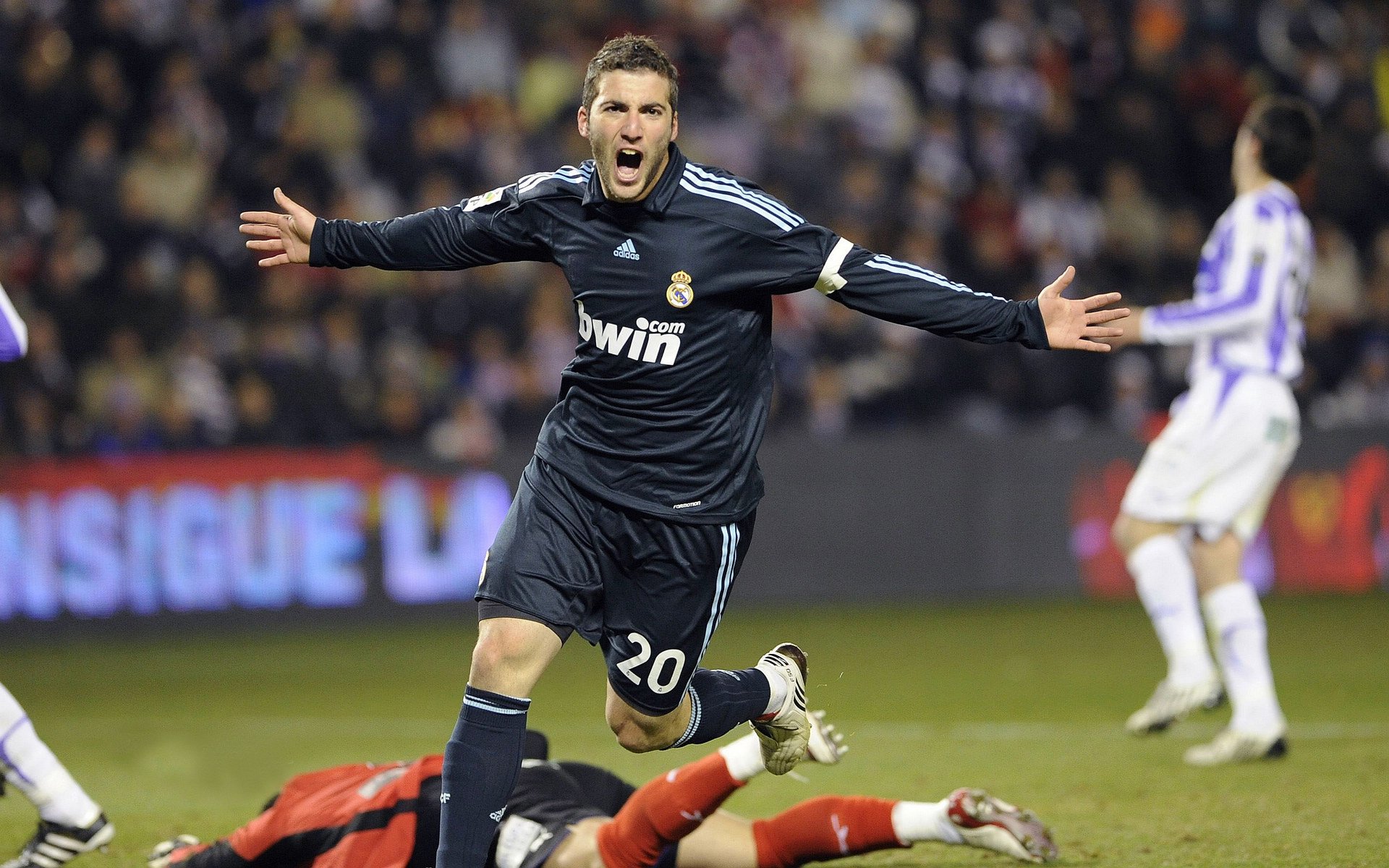 绝杀与担当，从瑞典足球到中国乒乓，团队精神的两种诠释